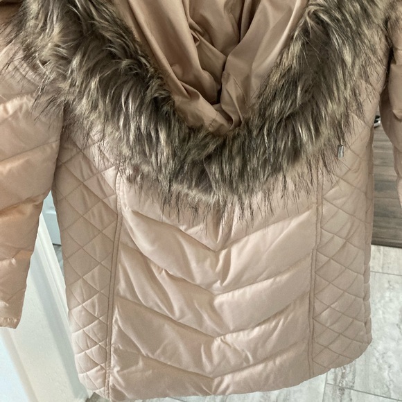 Kenneth Cole winter coat / jacket - Picture 2 of 2